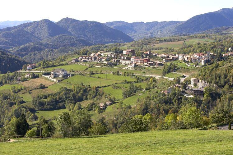 Apartamentos Rurales Les Barnedes Molló Buitenkant foto