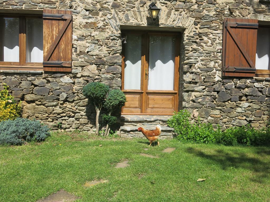 Apartamentos Rurales Les Barnedes Molló Buitenkant foto