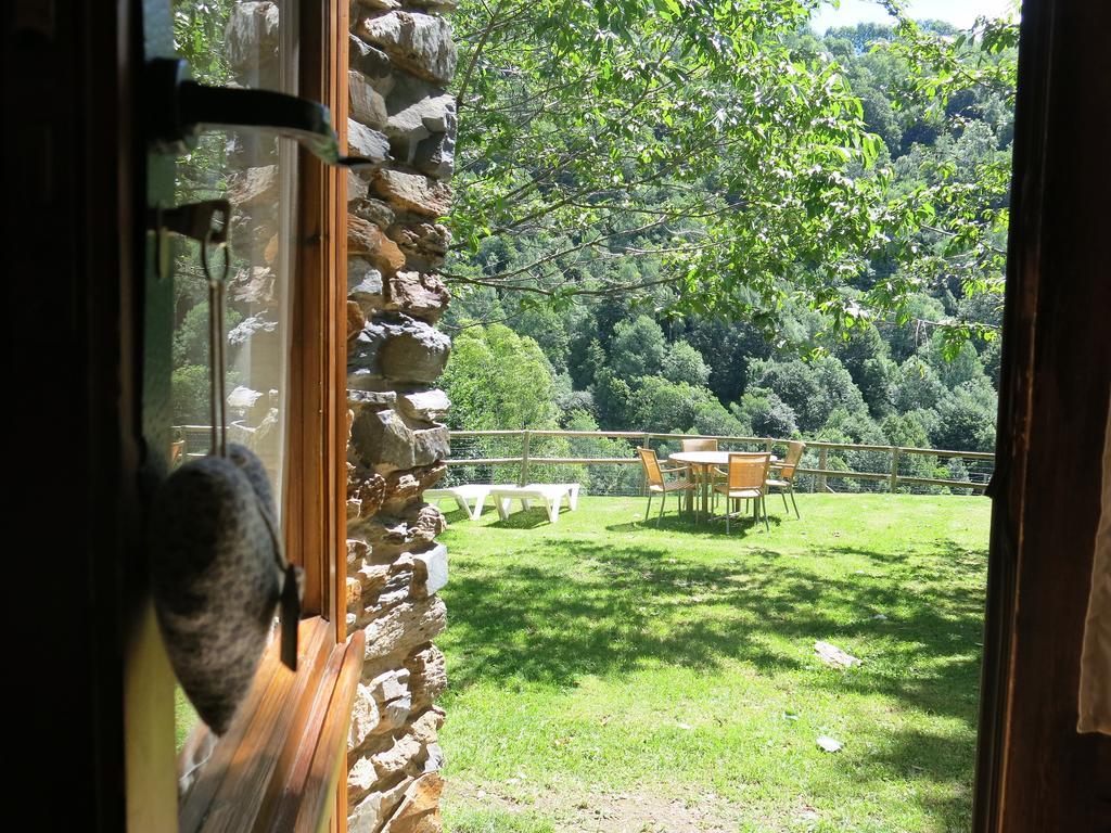 Apartamentos Rurales Les Barnedes Molló Buitenkant foto